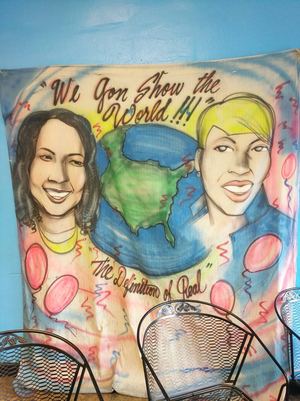 AAA Fish House | restaurant | 3360 Union Blvd, St. Louis, MO 63115, USA | 3143853811 OR +1 314-385-3811