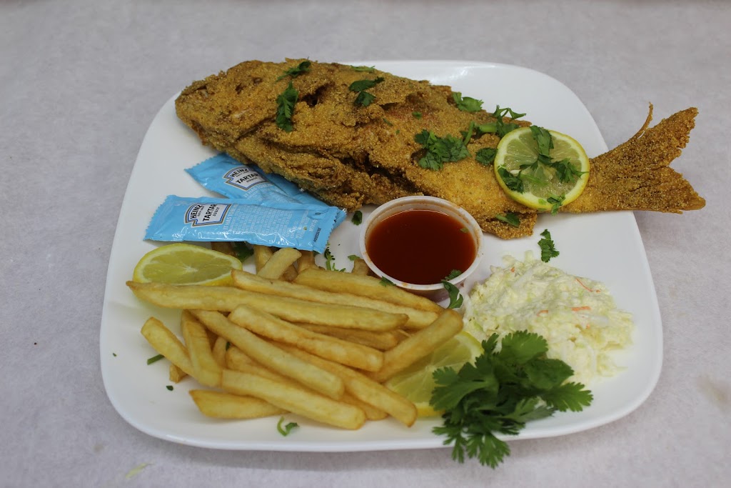 Hook Fish and Chicken Express | restaurant | 7041 N Seacrest Blvd, Lantana, FL 33462, USA | 5614255012 OR +1 561-425-5012