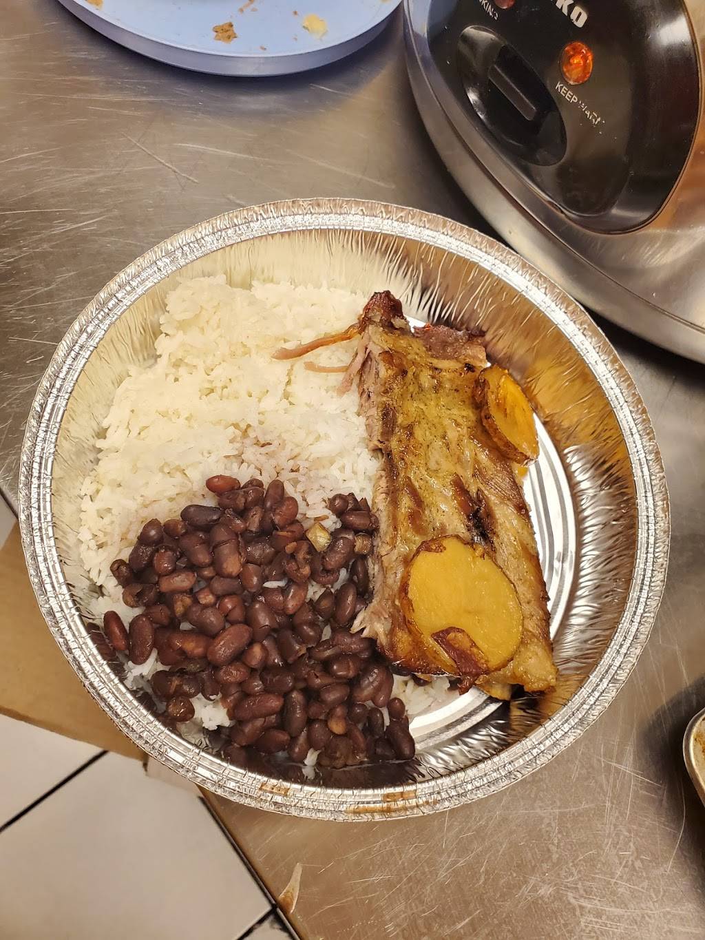 Sabor Centro Americano | restaurant | 90 Monticello Ave, Jersey City, NJ 07304, USA | 2017805417 OR +1 201-780-5417