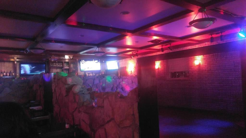 Maddens Bar and Grill | restaurant | 5154 Youngstown Warren Rd, Niles, OH 44505, USA | 3303494407 OR +1 330-349-4407