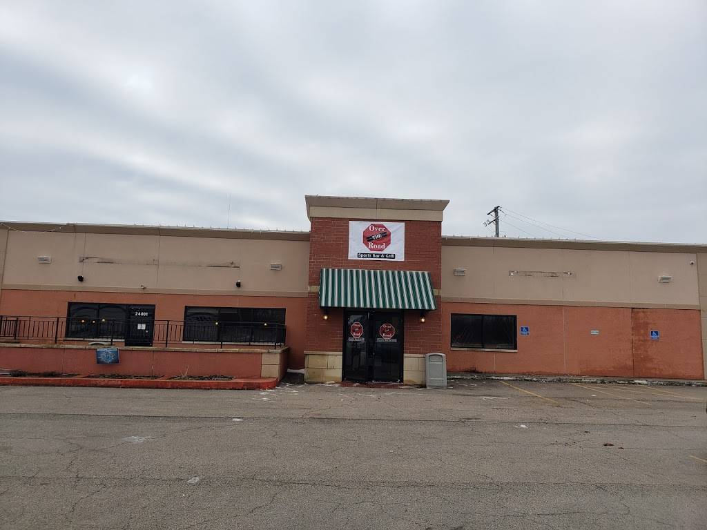 Over The Road Sports Grill and Bar | restaurant | 24001 Lorenzo Rd, Wilmington, IL 60481, USA | 8154769098 OR +1 815-476-9098