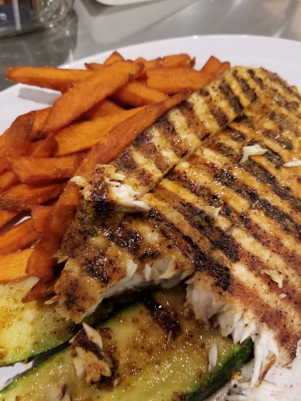 California Fish Grill | restaurant | 5406 Sunrise Blvd, Citrus Heights, CA 95610, USA | 9165532080 OR +1 916-553-2080