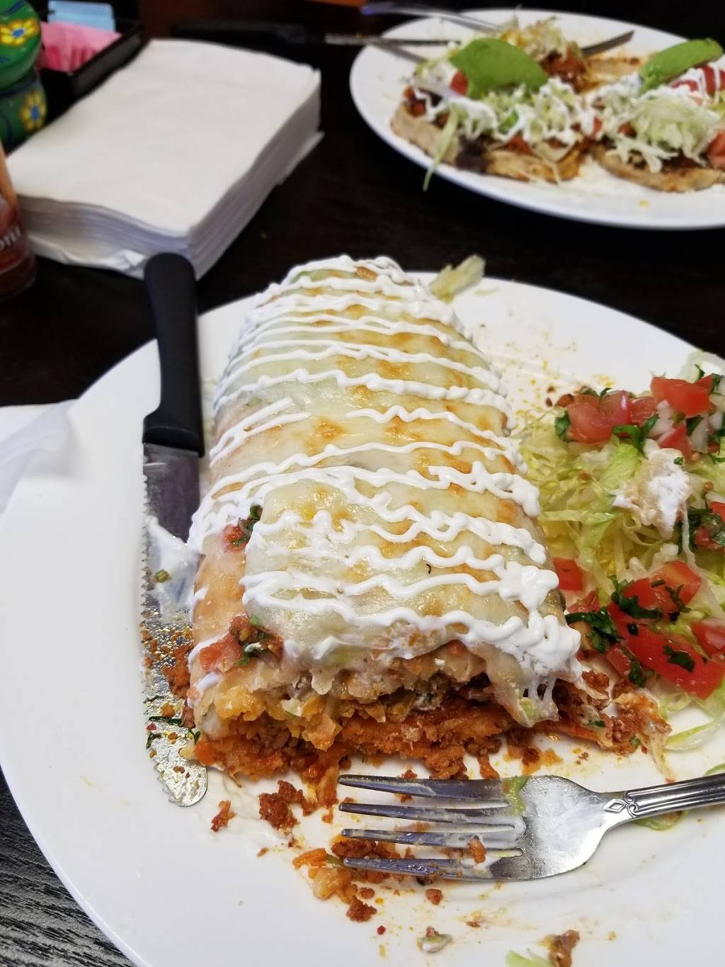 El Guacamole | restaurant | 7795-7797 S Main St, Pine Plains, NY 12567, USA | 5187713330 OR +1 518-771-3330