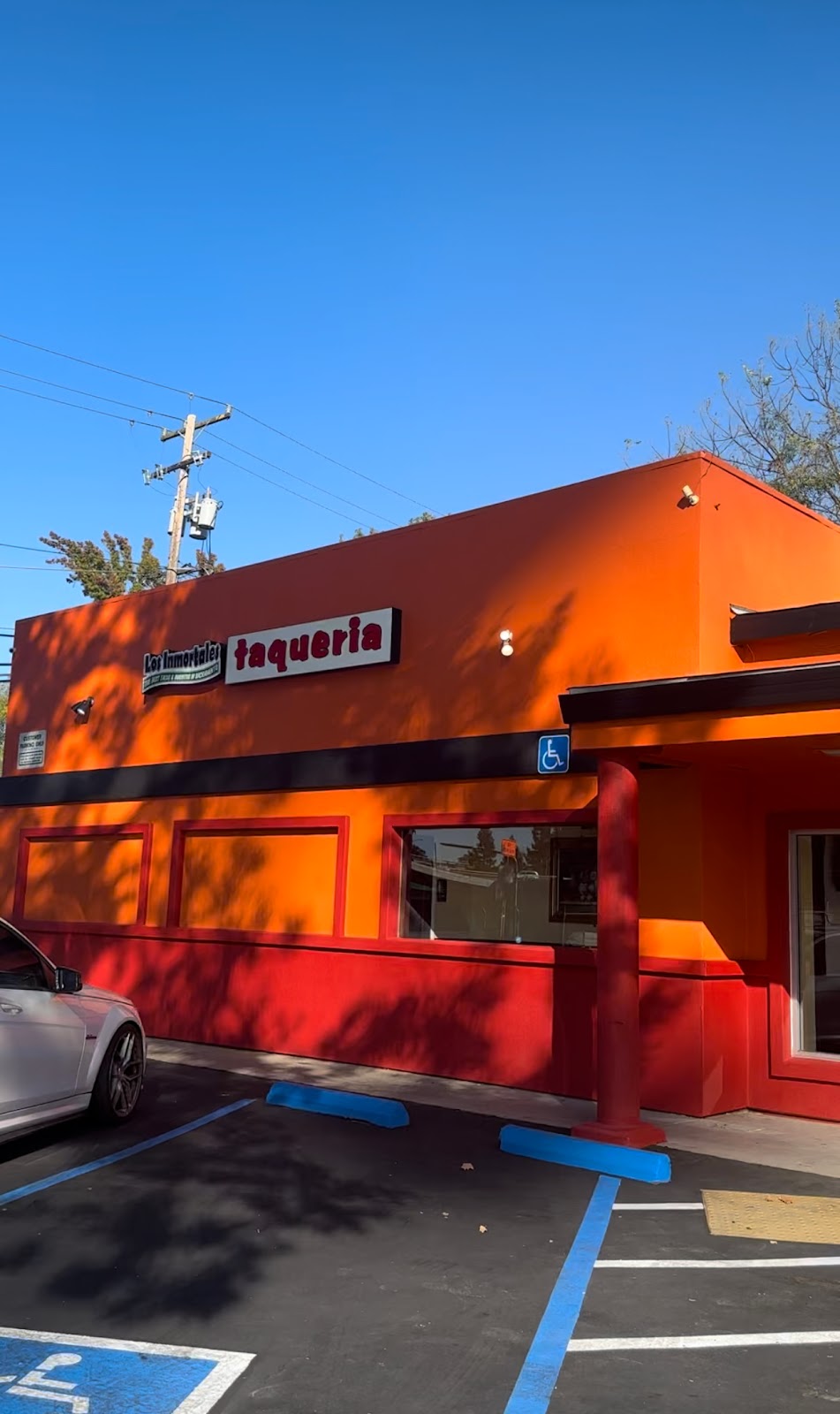 Los Inmortales Taqueria | Cocina Mexicana | restaurant | 501 Broadway, Sacramento, CA 95818, USA | 9165538127 OR +1 916-553-8127