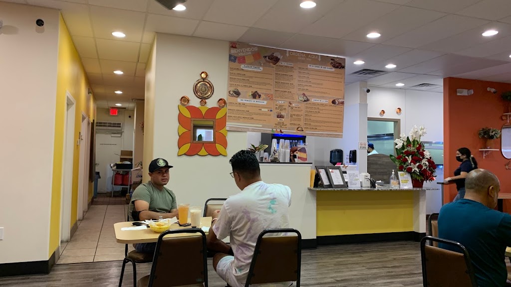 Carnitas Don Claudio | restaurant | 2333 N Jones Blvd ste 112, Las Vegas, NV 89108, USA | 7257804544 OR +1 725-780-4544