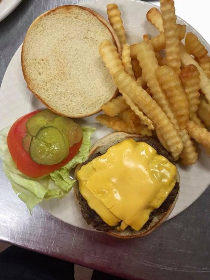 Hawkeye Bar B Que | meal delivery | 339 Commerce Way, Tifton, GA 31794, USA | 2293965991 OR +1 229-396-5991