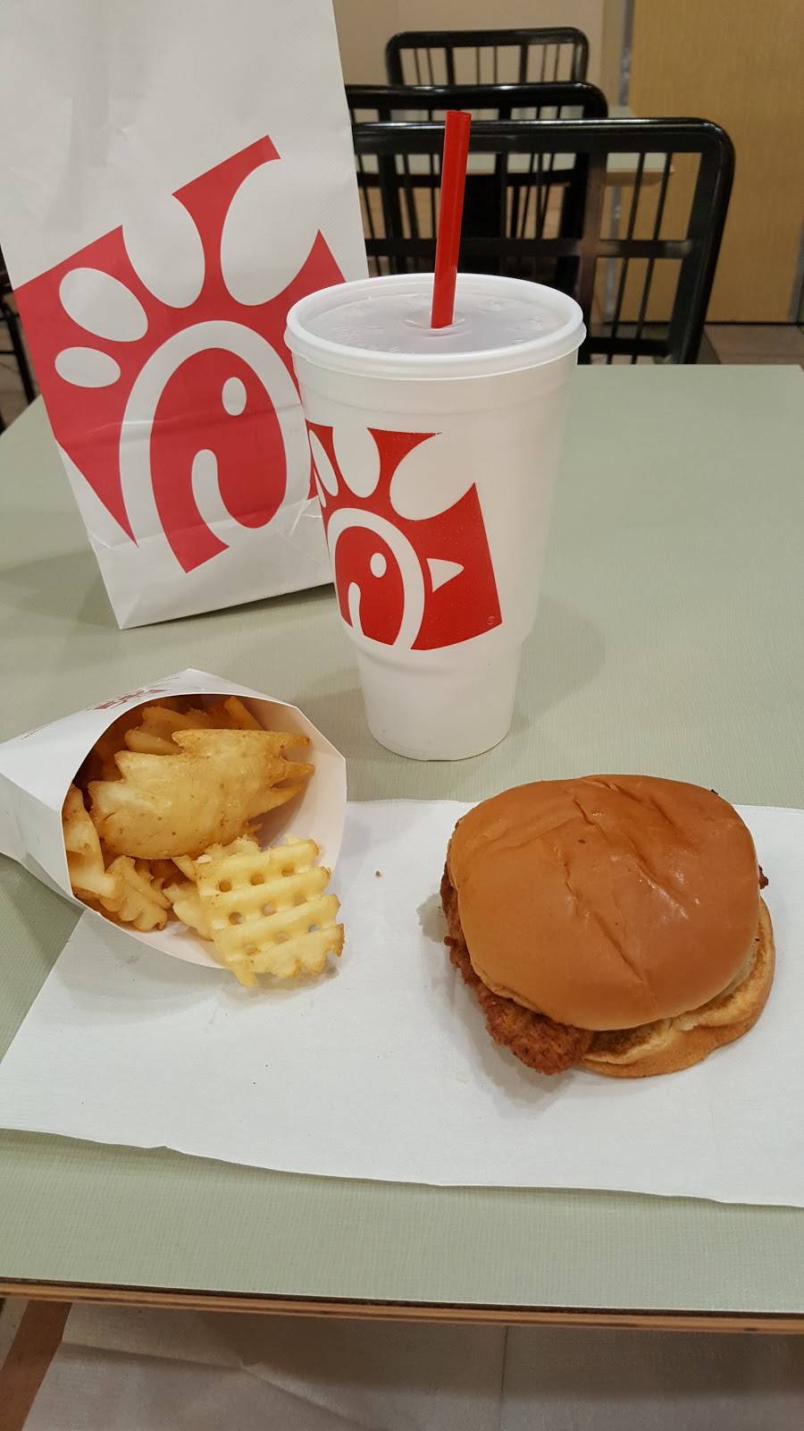 Chick-fil-A | restaurant | 6419 W Newberry Rd Ste G8, Gainesville, FL 32605, USA | 3523316691 OR +1 352-331-6691