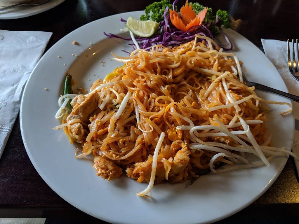 Aroy Thai Bistro | restaurant | 320 University Ave, Palo Alto, CA 94301, USA | 6504852636 OR +1 650-485-2636