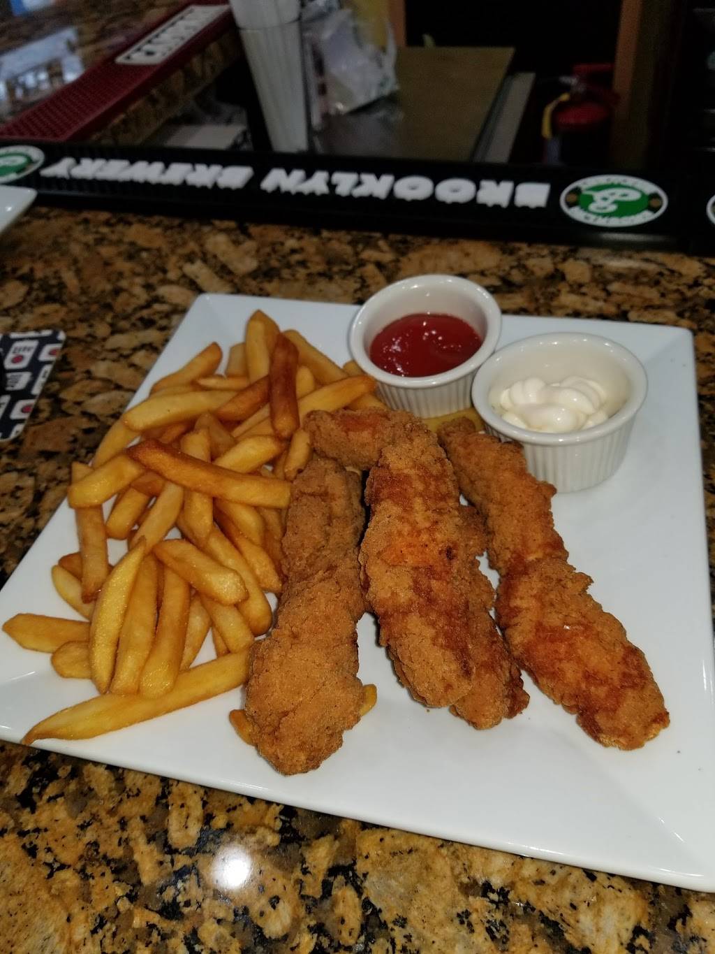 Jamaica Breeze | restaurant | 103-02 Astoria Blvd, East Elmhurst, NY 11369, USA | 7188994743 OR +1 718-899-4743