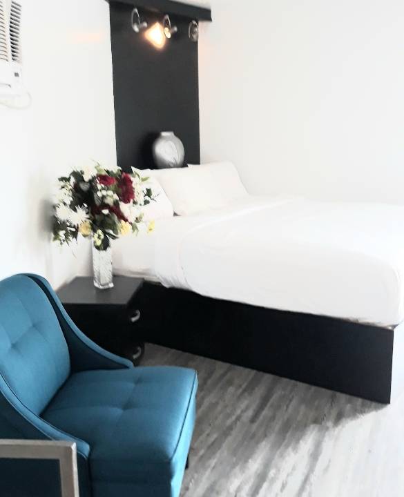 Hotel Habana | night club | 2200 NW 40th St, Oklahoma City, OK 73112, USA | 4055282221 OR +1 405-528-2221