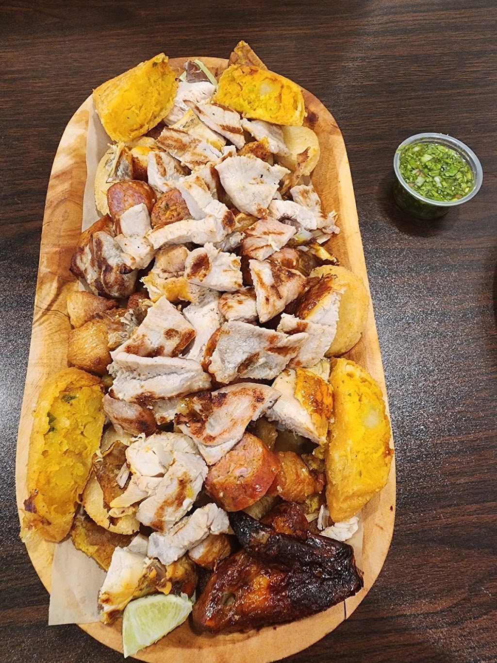 El Pollo Latino | restaurant | 3698 Summer Ave, Memphis, TN 38122, USA | 9012496524 OR +1 901-249-6524