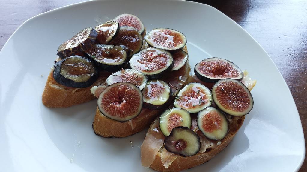 HARVEST | restaurant | 83 Main St, Farmingdale, NJ 07727, USA | 7329193276 OR +1 732-919-3276