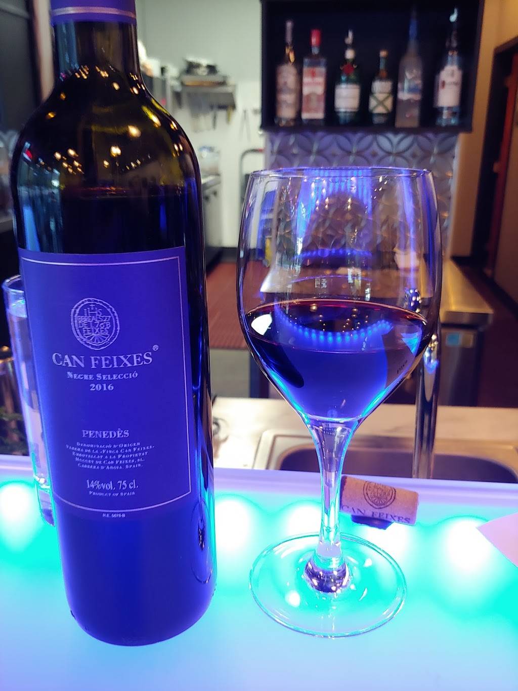 Bits | restaurant | 11601 Harbour Pointe Blvd, Mukilteo, WA 98275, USA | 4255956914 OR +1 425-595-6914