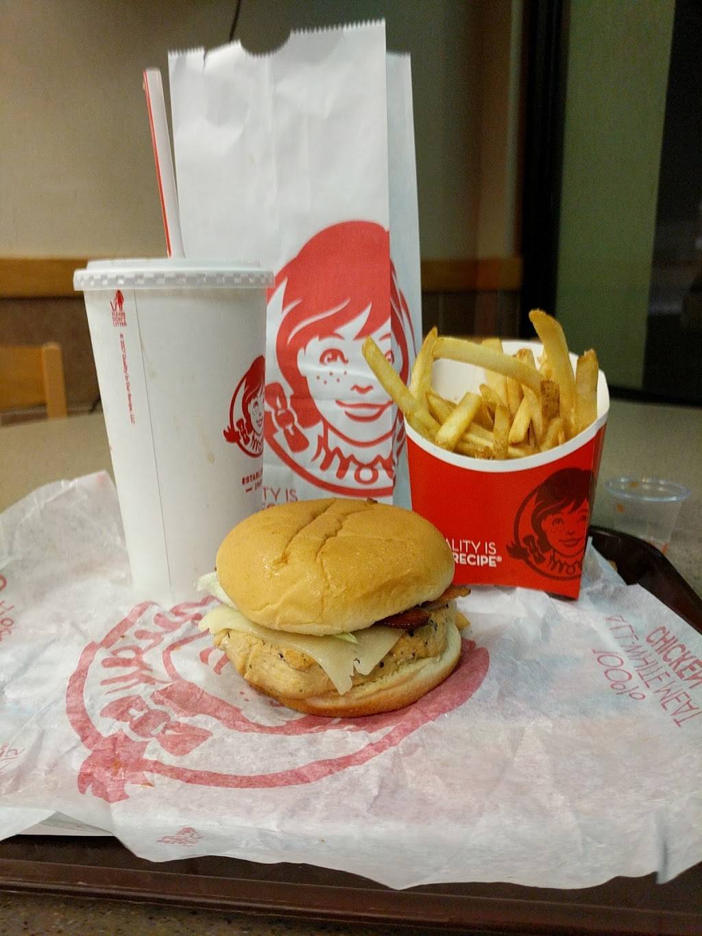Wendys | restaurant | 29317 Joy Rd, Westland, MI 48185, USA | 7347623397 OR +1 734-762-3397