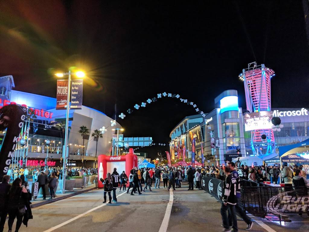 Wolfgang Puck Catering at LA LIVE | restaurant | 800 W Olympic Blvd #230, Los Angeles, CA 90015, USA | 2137657046 OR +1 213-765-7046