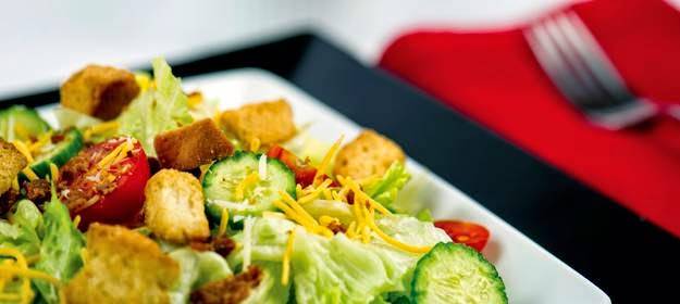 Harlans Fine Foods | restaurant | 3923 W Kimberly Rd, Davenport, IA 52806, USA | 5633915560 OR +1 563-391-5560