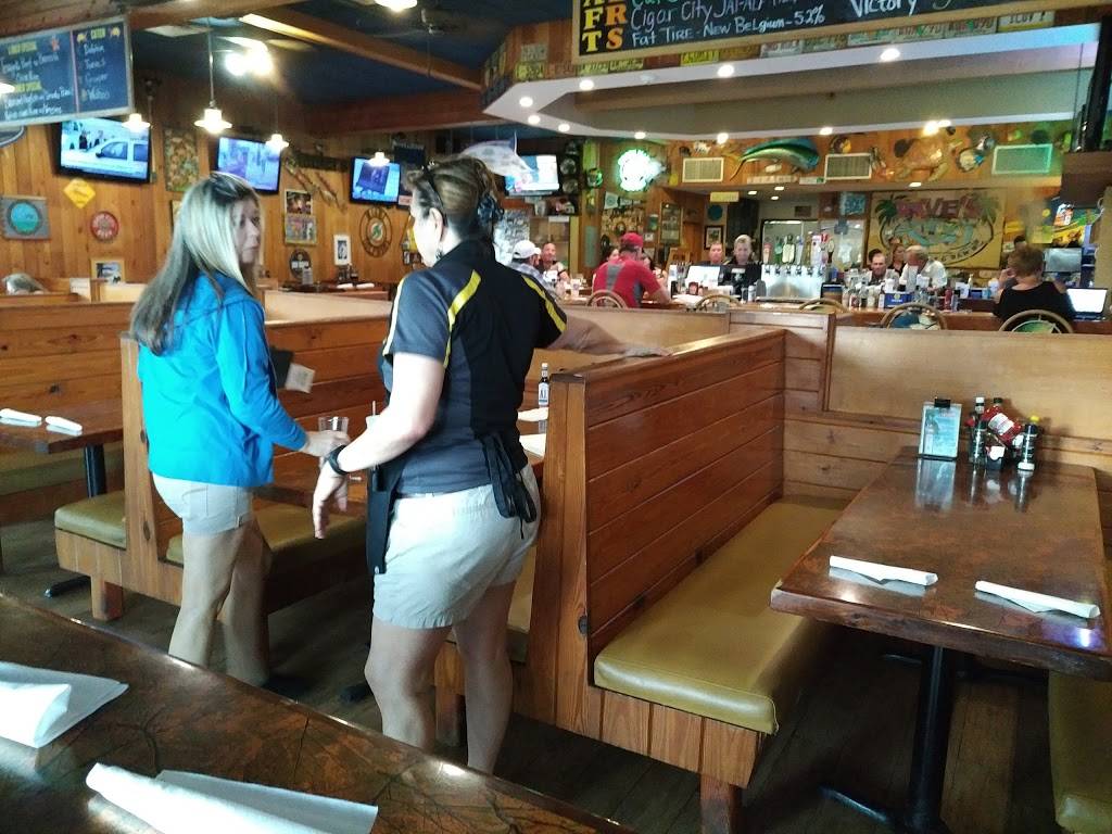 Daves Last Resort & Raw Bar | restaurant | 632 Lake Ave, Lake Worth, FL 33460, USA | 5615885208 OR +1 561-588-5208