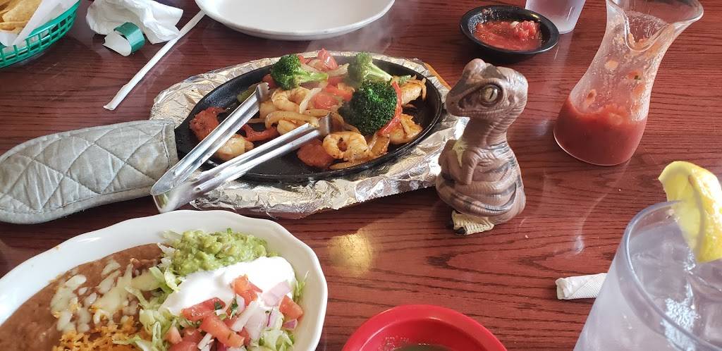 Don Tequila Bar & Grill | restaurant | 35757 Lakeshore Blvd, Eastlake, OH 44095, USA | 4408561011 OR +1 440-856-1011