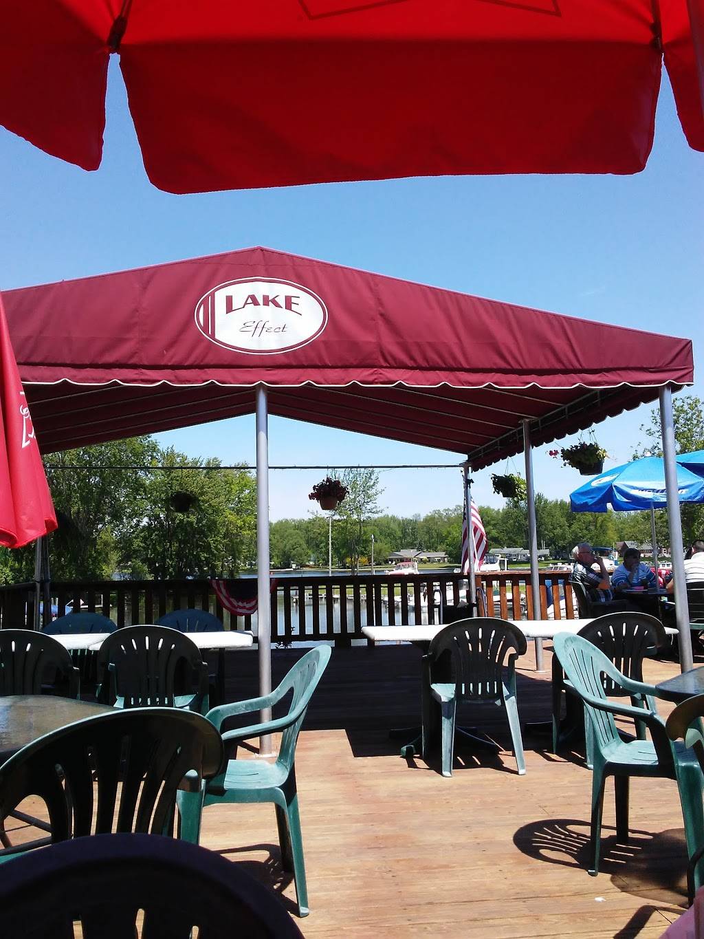 Docks Grill At Pirates Cove Marina | restaurant | 9607, 9170 Horseshoe Island Rd, Clay, NY 13041, USA | 3159340002 OR +1 315-934-0002