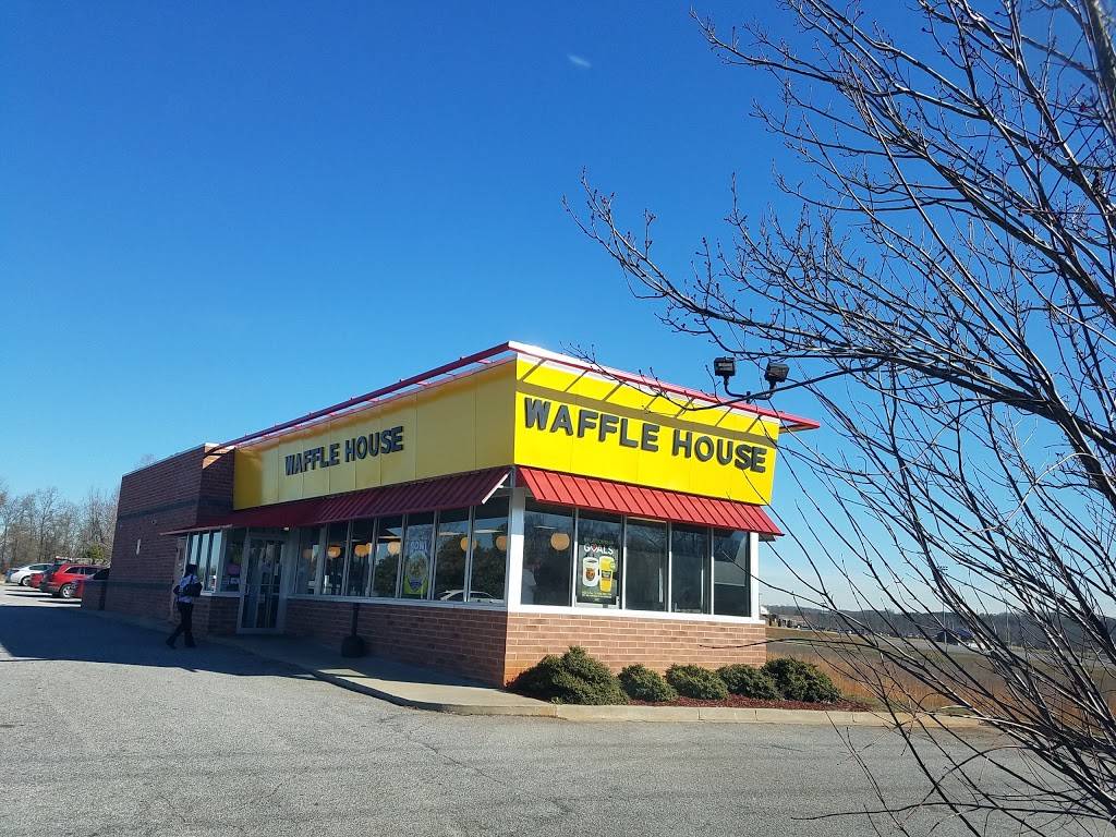 Waffle House | meal takeaway | 208 Exchange Village Dr E, Spartanburg, SC 29301, USA | 8644390499 OR +1 864-439-0499