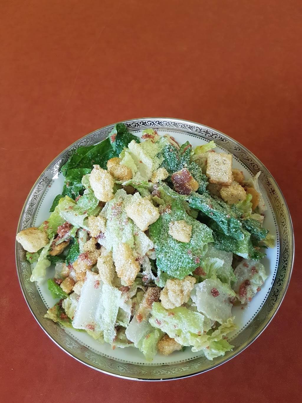 Diamond Pizza | restaurant | 1349 Danforth Rd, Scarborough, ON M1J 1G7, Canada | 4162691269 OR +1 416-269-1269