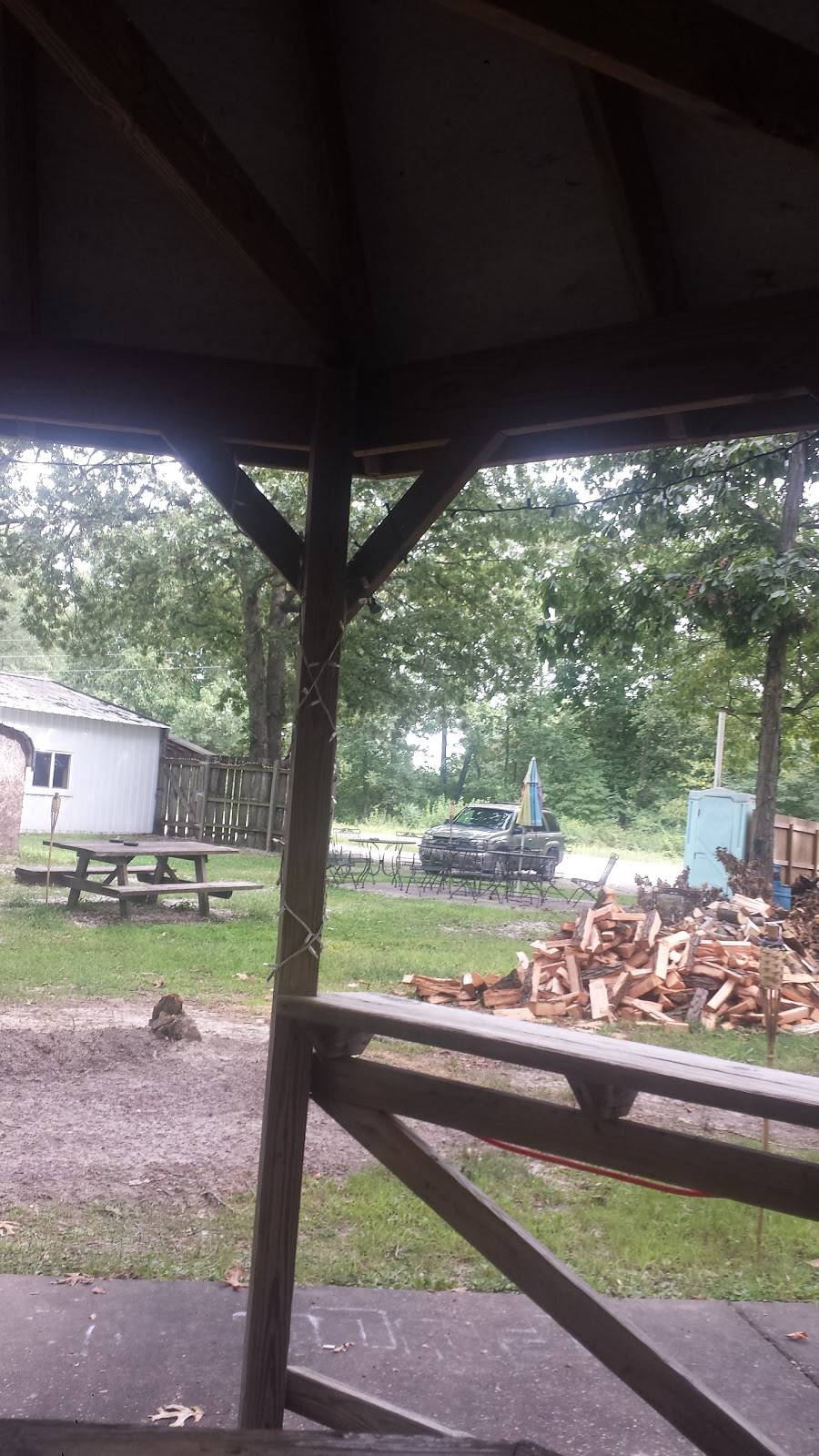 Full Throttle | restaurant | 11578 Shipman Rd, Carlinville, IL 62626, USA | 2178549554 OR +1 217-854-9554