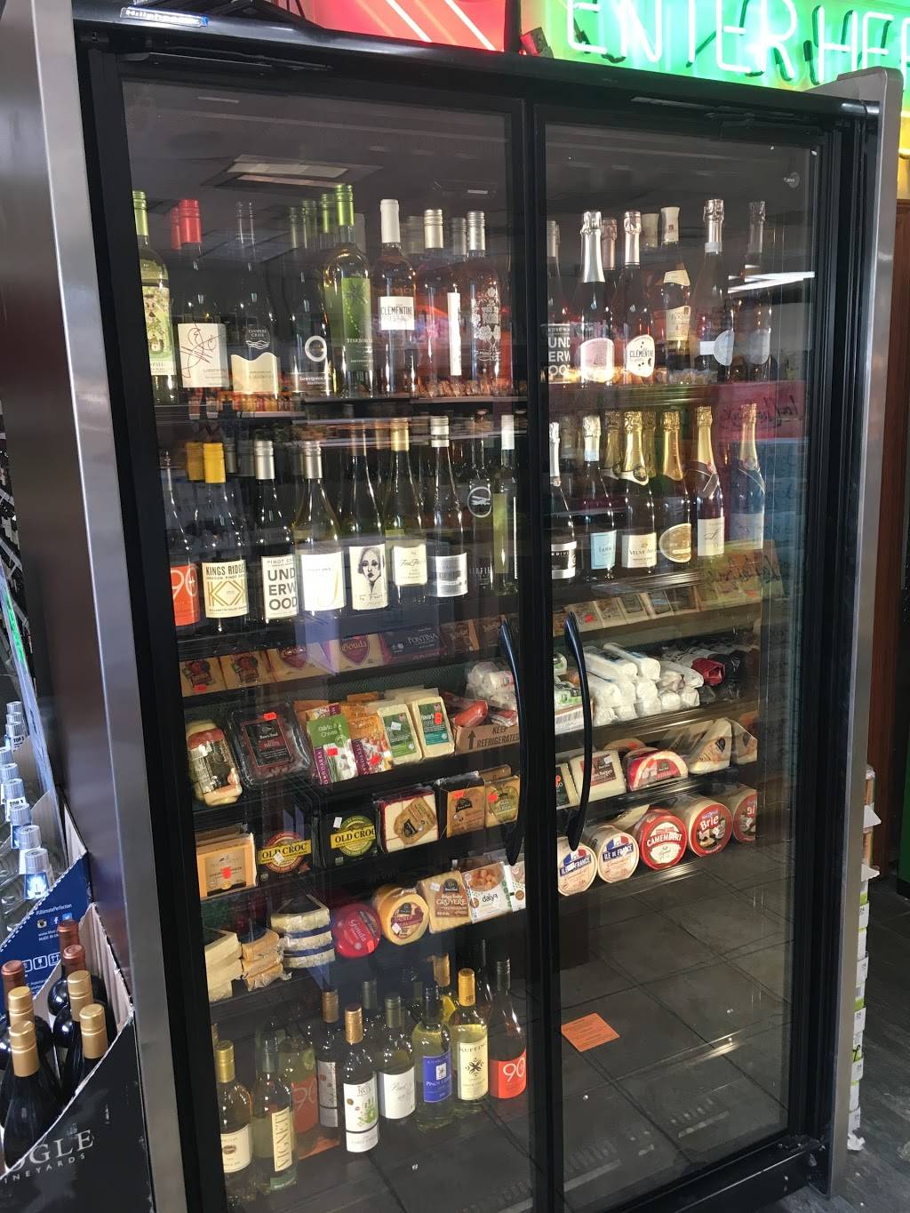 Farmers Pride Produce | meal takeaway | 756 N Western Ave, Chicago, IL 60612, USA | 7732271333 OR +1 773-227-1333