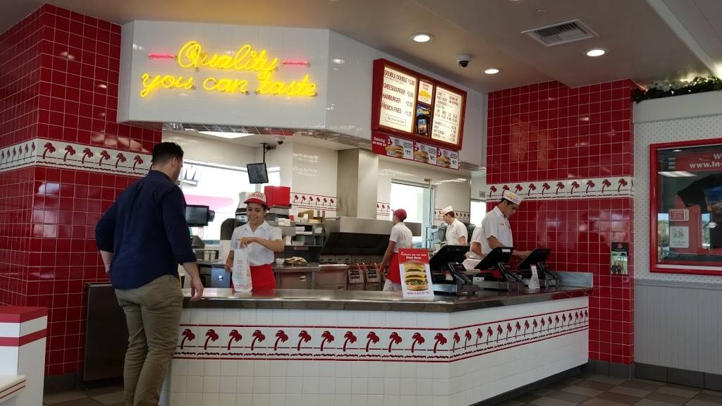In-N-Out Burger | restaurant | 22226 US-281, San Antonio, TX 78258, USA | 8007861000 OR +1 800-786-1000