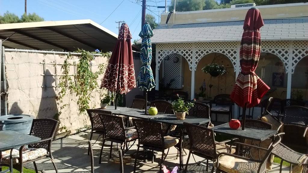 Windmill Market | restaurant | 17080 N Indian Canyon Dr, North Palm Springs, CA 92258, USA | 7602514489 OR +1 760-251-4489