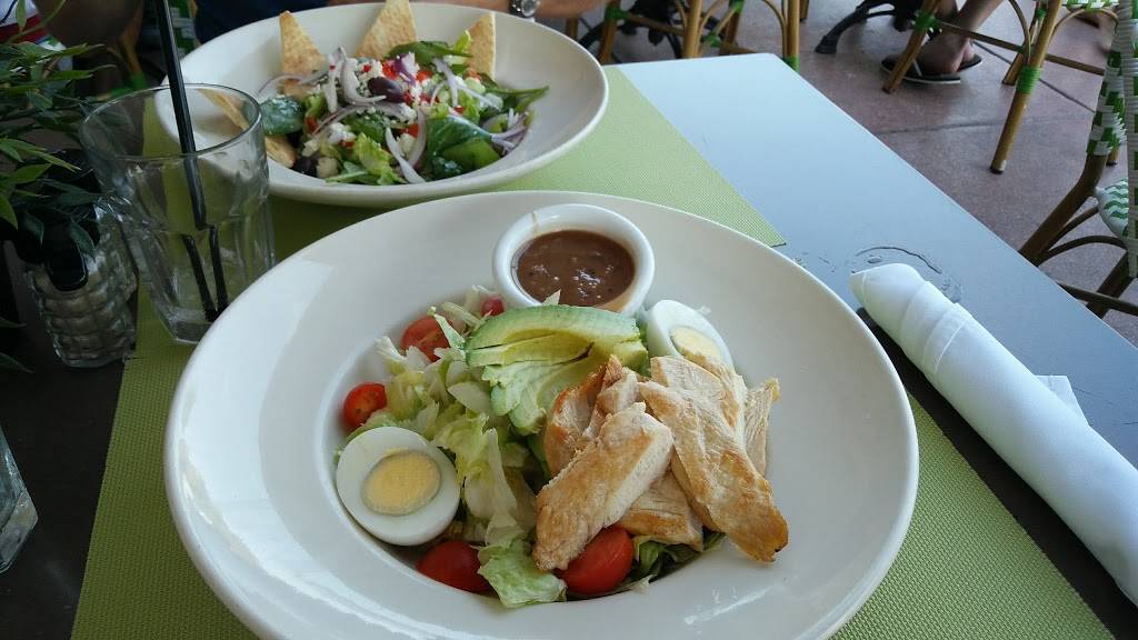 Social | restaurant | 1024 Ocean Dr, Miami Beach, FL 33139, USA | 3056722472 OR +1 305-672-2472