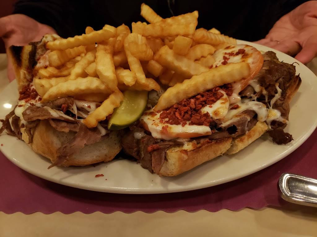 Louies Restaurant | restaurant | 1009 North Ave, Waukegan, IL 60085, USA | 8472440101 OR +1 847-244-0101