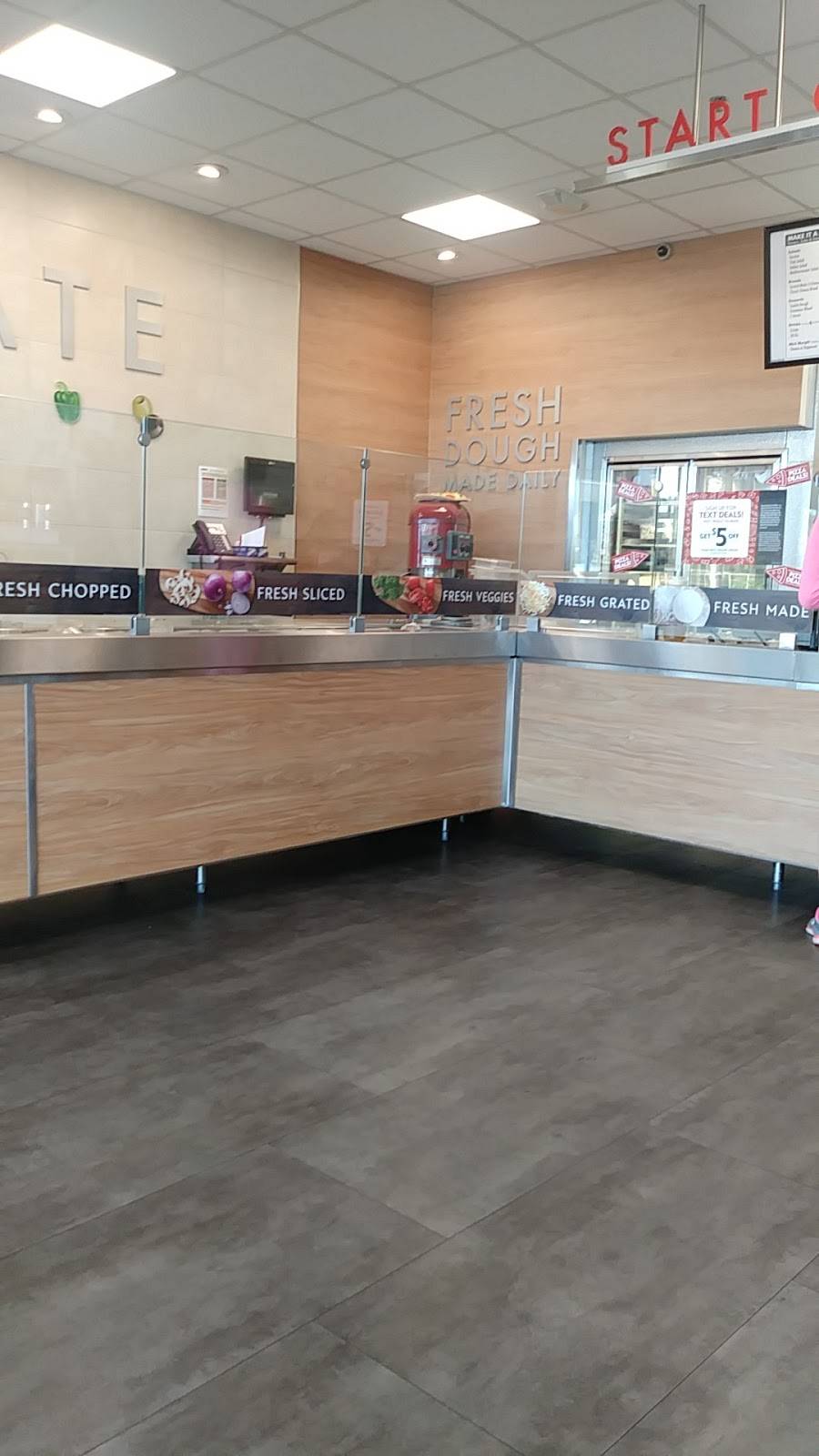 Papa Murphys Take N Bake Pizza | meal takeaway | 3918 Vogel Rd, Arnold, MO 63010, USA | 6362871132 OR +1 636-287-1132