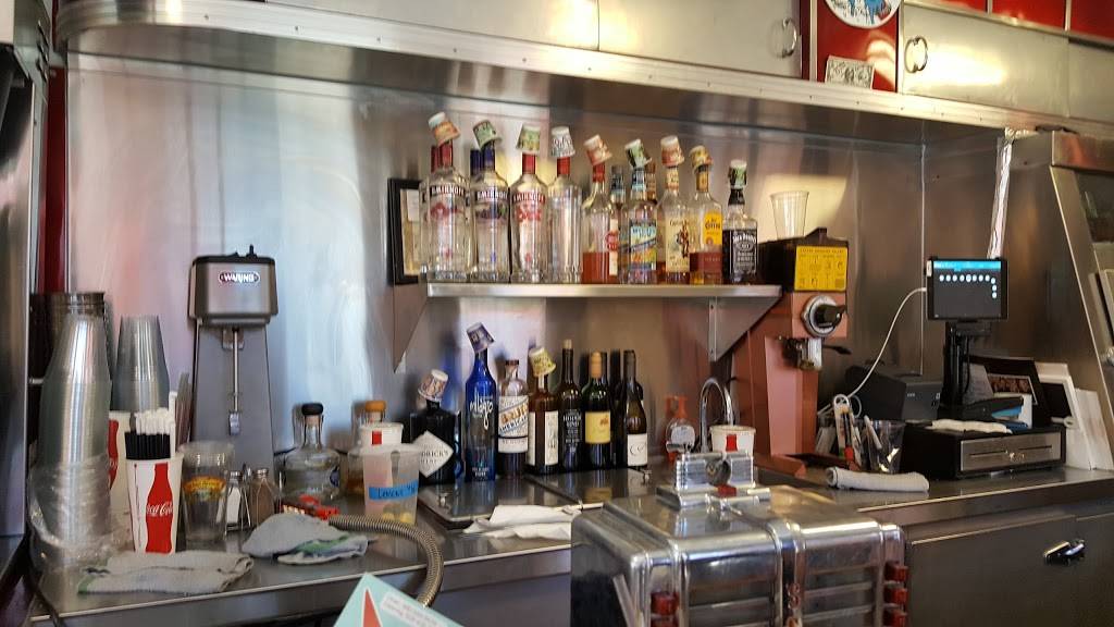 Handlebar Diner | restaurant | 5149 S Inspirian Parkway, Mesa, AZ 85212, USA | 4803899911 OR +1 480-389-9911