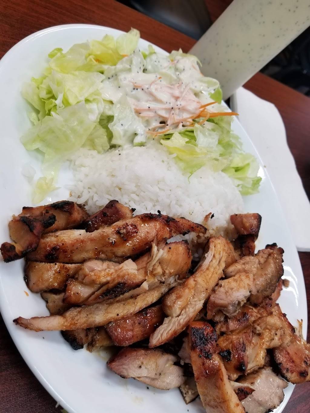 Dus Grill | restaurant | 1249 NW 185th Ave, Hillsboro, OR 97006, USA | 5037467373 OR +1 503-746-7373