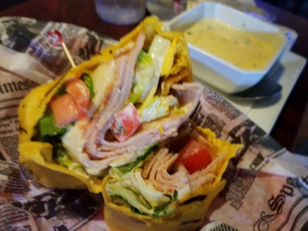 Brews Tavern | restaurant | 8083 Charlotte Hwy, Fort Mill, SC 29707, USA | 8035473279 OR +1 803-547-3279