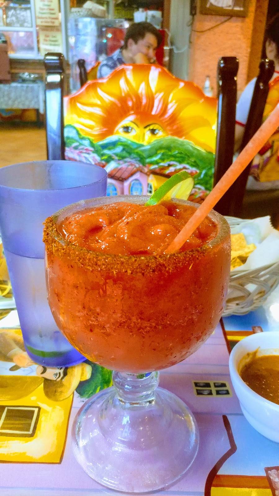 La Justicia Restaurant | restaurant | 3901 W 26th St, Chicago, IL 60623, USA | 7735220041 OR +1 773-522-0041