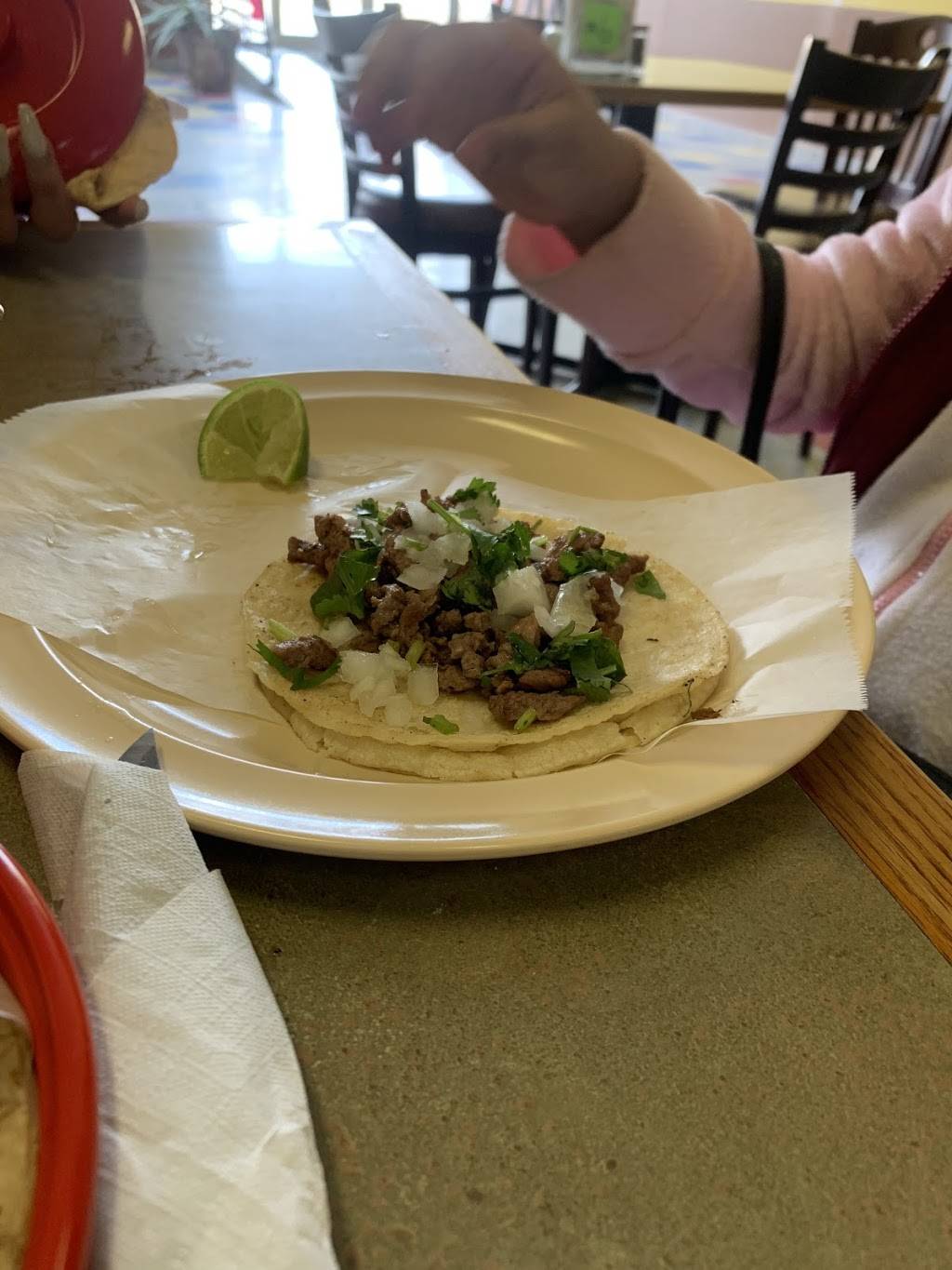 El Sol De Tonatico Restaurant | restaurant | 2009 Washington St, Waukegan, IL 60085, USA | 8476728494 OR +1 847-672-8494
