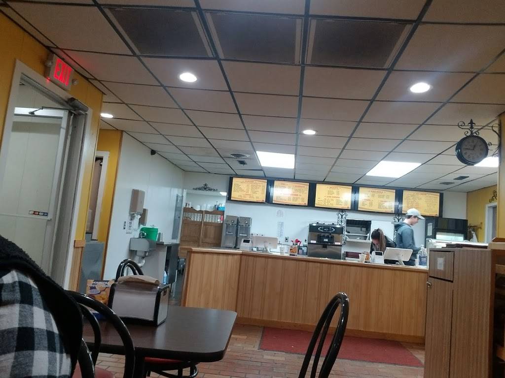 Daves Burgers | restaurant | 1206 S Randolph St, Garrett, IN 46738, USA | 2603571400 OR +1 260-357-1400