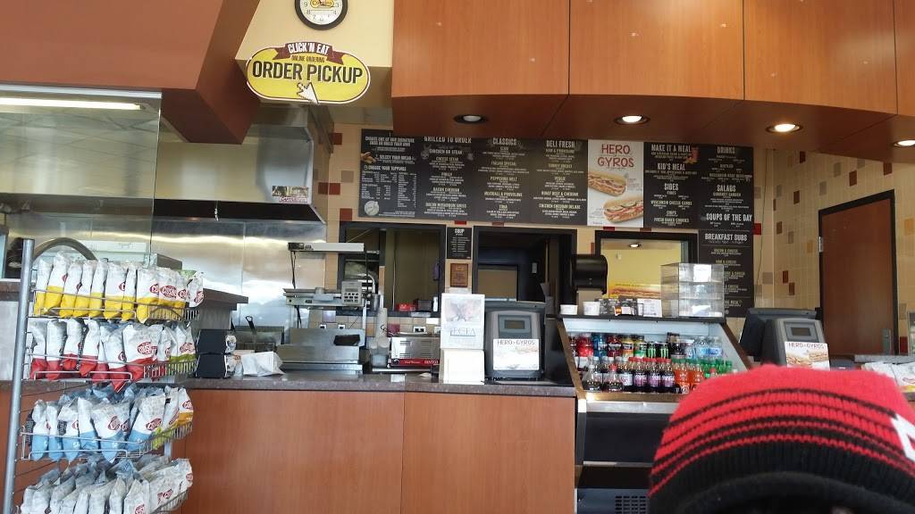 Cousins Subs | meal takeaway | 17900 W Bluemound Rd, Brookfield, WI 53045, USA | 2627978782 OR +1 262-797-8782