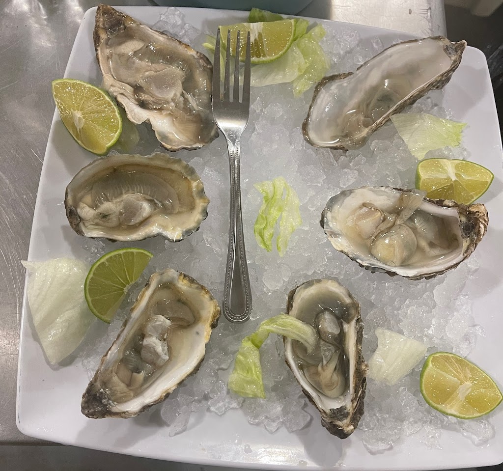 la Sirena Restaurant and Sports Bar | restaurant | 315 S Hunter St, Stockton, CA 95203, USA | 2093904898 OR +1 209-390-4898