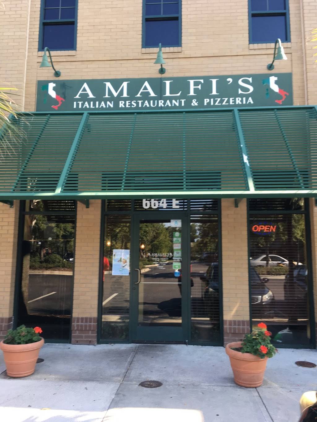 Amalfis | restaurant | 664 Long Point Rd, Mt Pleasant, SC 29464, USA | 8437934265 OR +1 843-793-4265