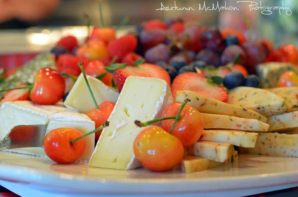 Aprils Table Catering & Events | restaurant | 544 Baltimore Annapolis Blvd, Severna Park, MD 21146, USA | 4105442660 OR +1 410-544-2660