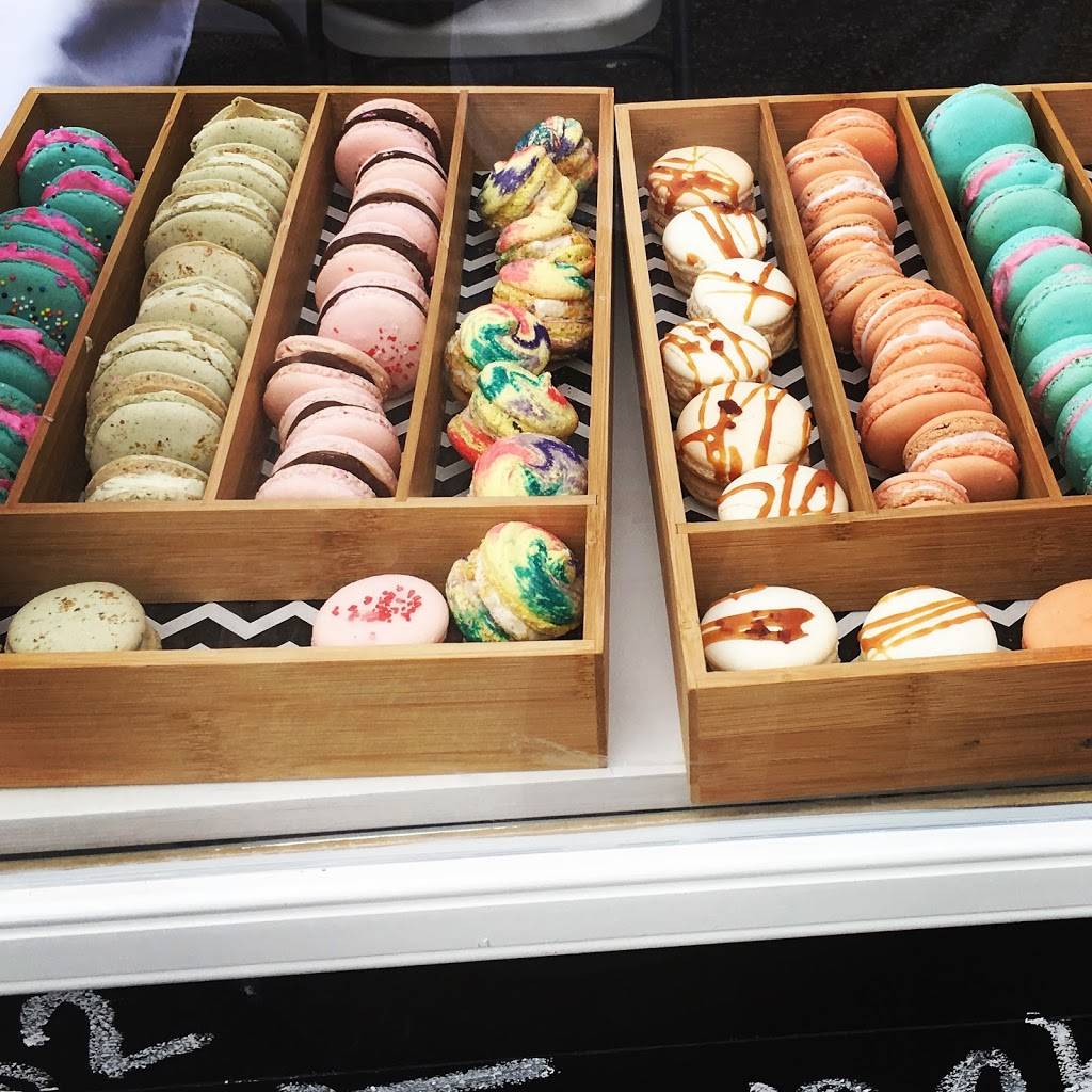 Blush Baking Company | bakery | 50 Woodland Rd, Revere, MA 02151, USA | 7816291121 OR +1 781-629-1121