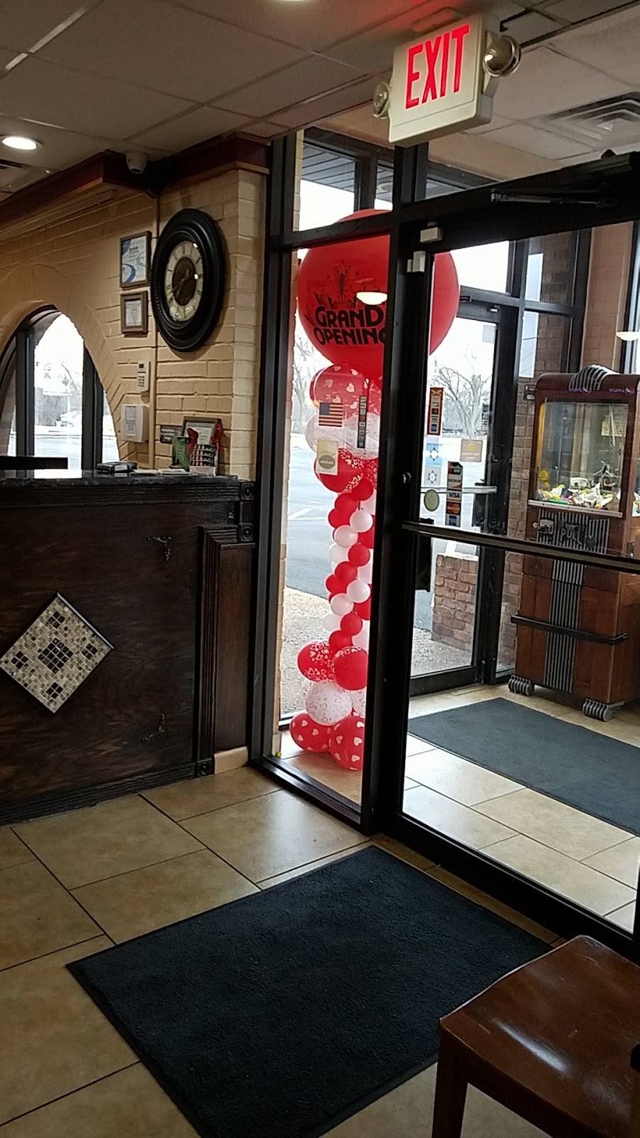 American Family Restaurant | restaurant | 1699 E Sauk Trail, Sauk Village, IL 60411, USA | 7089964664 OR +1 708-996-4664