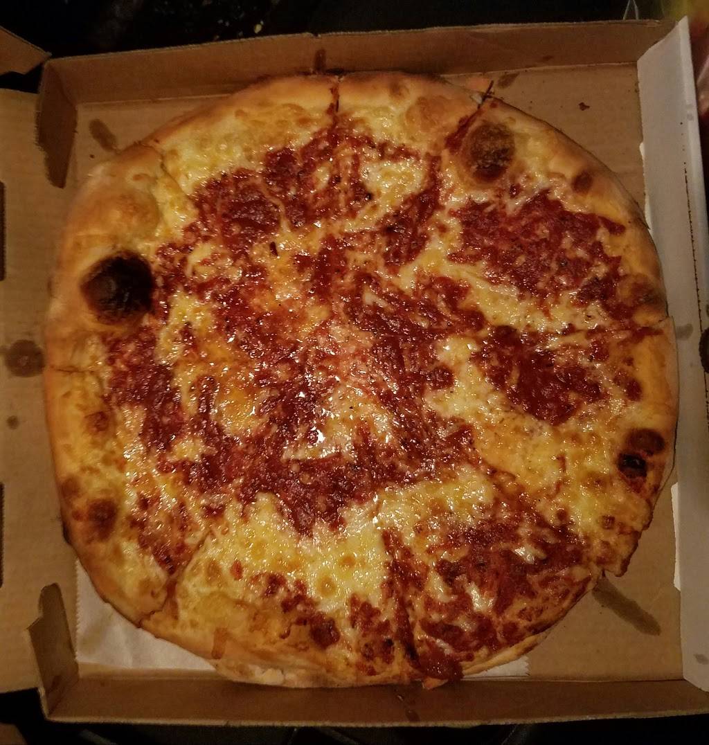 Two Gals Pizza & Subs | restaurant | 171 E Main St, Wilkes-Barre, PA 18705, USA | 5708244202 OR +1 570-824-4202