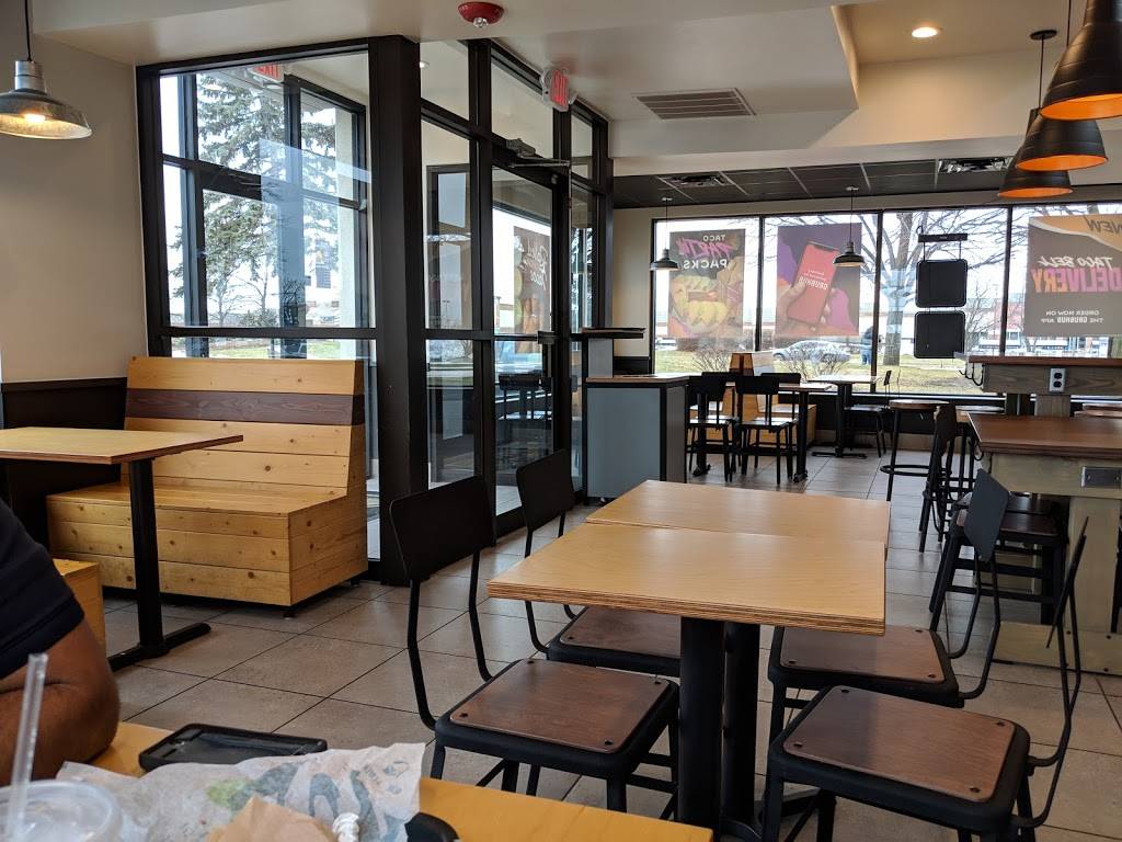 Taco Bell | meal takeaway | 74 Stratford Dr, Bloomingdale, IL 60108, USA | 6305290050 OR +1 630-529-0050