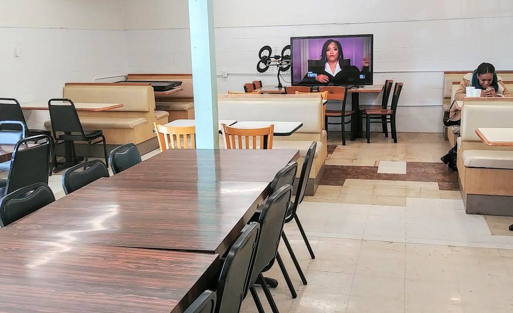 RD’s Smokehouse Barbecue | restaurant | 1811 Nick Davis Rd, Harvest, AL 35749, USA | 2566839990 OR +1 256-683-9990