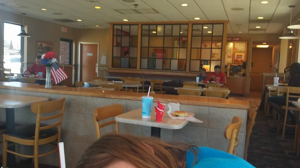 Wendys | restaurant | 1082 Level Grove Rd, Cornelia, GA 30531, USA | 7067788685 OR +1 706-778-8685