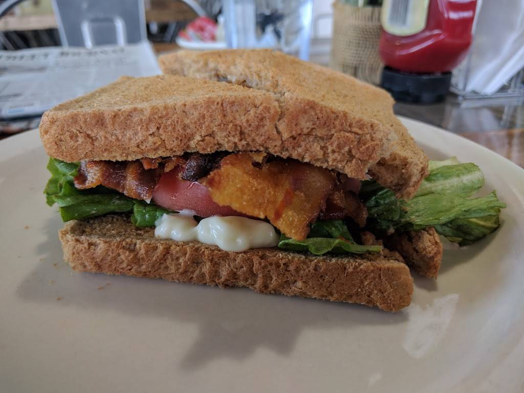 Lizs Kitchen | restaurant | 107 Memorial Dr, Goodlettsville, TN 37072, USA | 6158514449 OR +1 615-851-4449