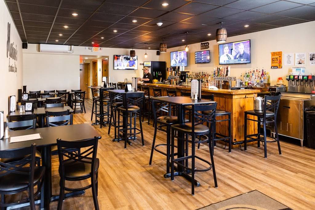 Marinos American Eatery | restaurant | 106 W Point Dr Suites 9-10, Greensburg, PA 15601, USA | 7242165735 OR +1 724-216-5735